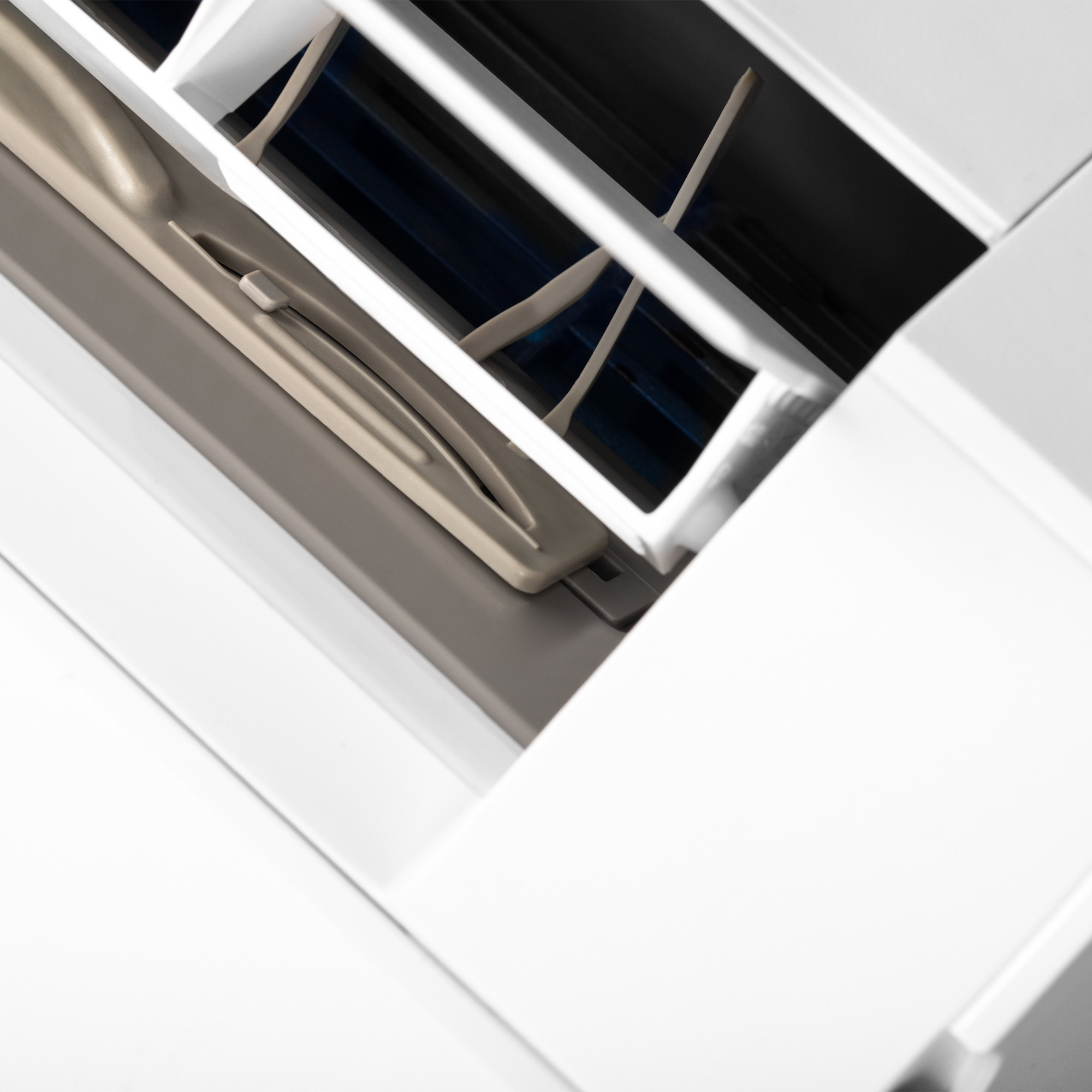 Кондиционер Ballu BSTI-12HN8 Tessey DC