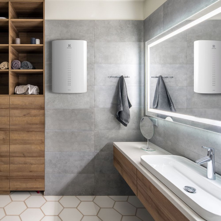 Водонагреватель Electrolux EWH 30 Regency